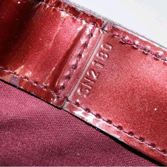 LOUIS VUITTON Rouge Fauviste Monogram Vernis Wilshire MM Tote Bag